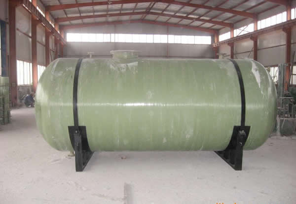 臥式玻璃鋼儲罐
