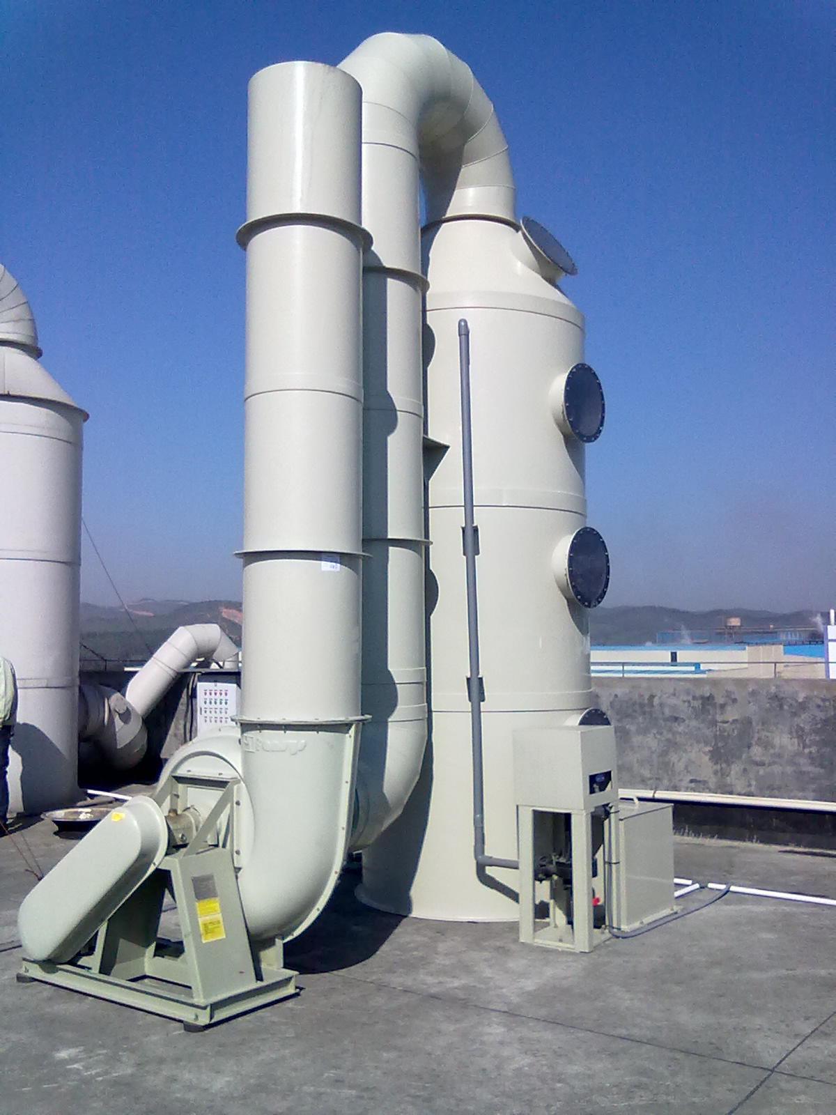 無填料噴霧吸收凈化塔